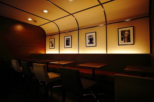 2010
Osaka Cafe
Be ci
